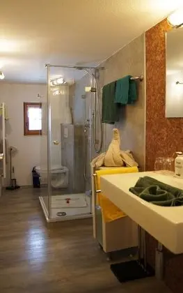 Apart Daire, Özel Banyo (mit Garten- und Bergblick)