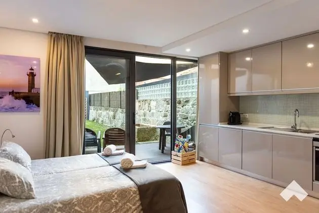 Basic Tek Büyük Yataklı Oda (0 Bedroom)