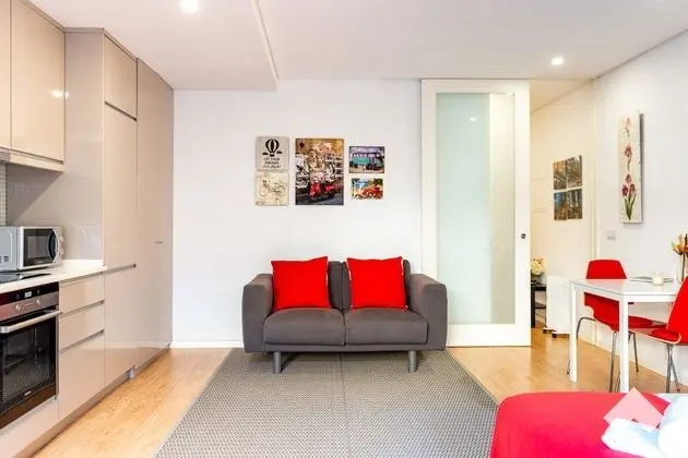 Basic Tek Büyük Yataklı Oda (0 Bedroom)