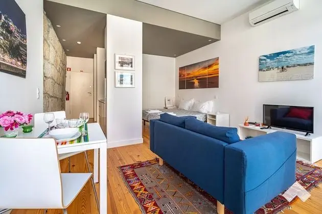 Comfort Tek Büyük Yataklı Oda (0 Bedroom)