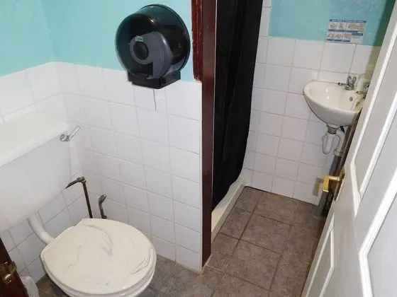 Tek Kişilik Oda, Banyolu/Duşlu (Room 6)