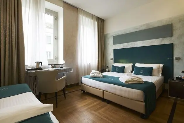 Comfort Tek Büyük veya İki Ayrı Yataklı Oda