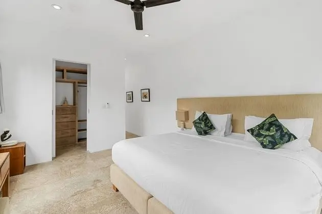 Deluxe Villa