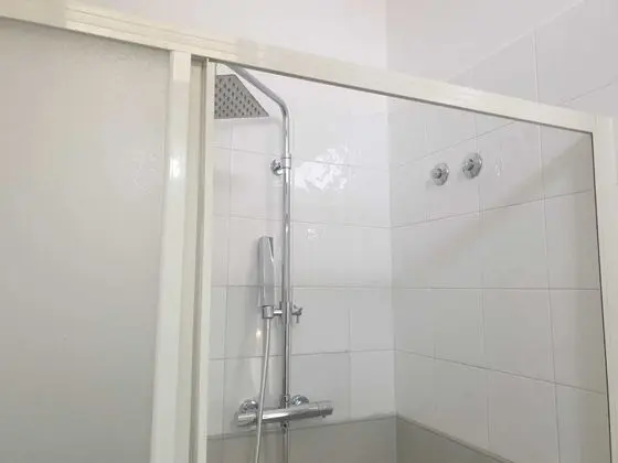 Basic Üç Kişilik Oda