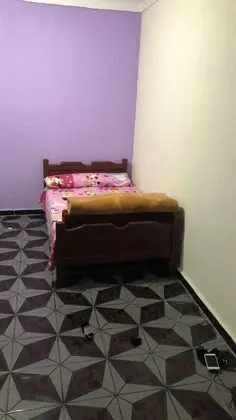 Tek Büyük veya İki Ayrı Yataklı Oda, Ortak Banyo