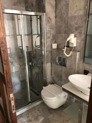 Deluxe Üç Kişilik Oda, Deniz Manzaralı