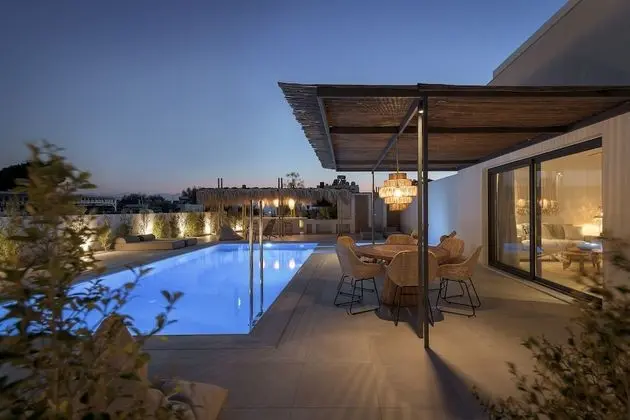 Villa, Kişiye Özel Havuzlu