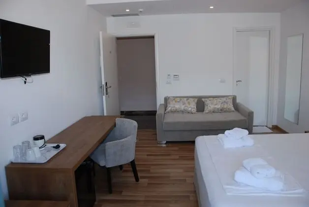 Tek Büyük Yataklı Oda, Balkon