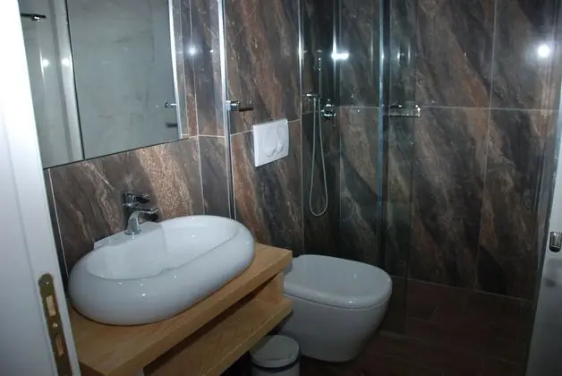 Tek Büyük Yataklı Oda, Balkon