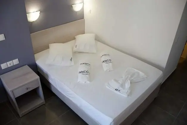 Tek Büyük Yataklı Oda, Balkon