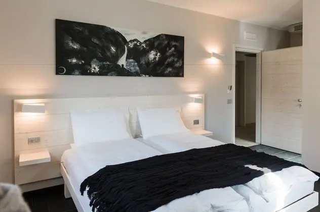 Tek Büyük veya İki Ayrı Yataklı Oda, Dağ Manzaralı (La Nera)