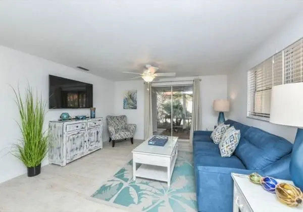 Luxury Villa, 2 Yatak Odası, Havuz Kullanımı, Avlu