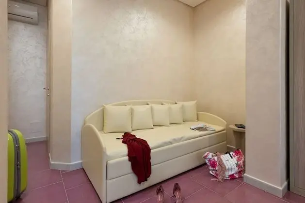 Family Oda, Zemin Kat