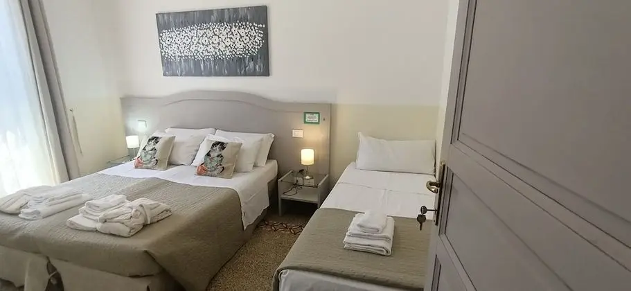 Üç Kişilik Oda, Özel Banyo