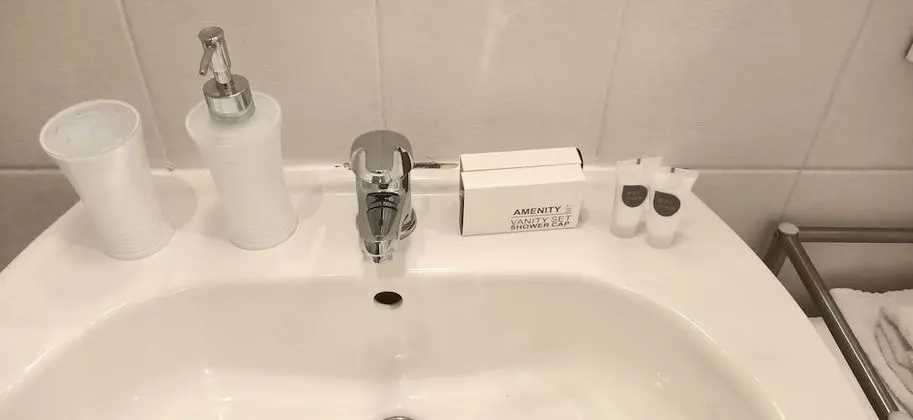 Üç Kişilik Oda, Özel Banyo