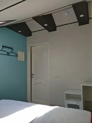 Basic Tek Büyük Yataklı Oda, Ortak Banyo