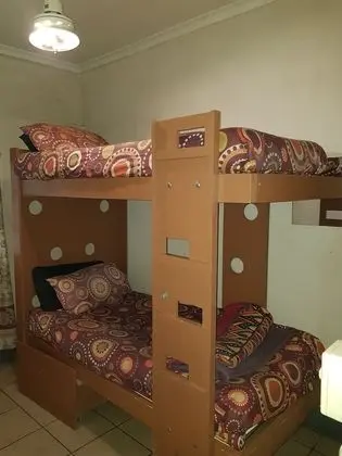 Ortak Ranzalı Oda, Ortak Banyo (2 sleeper)