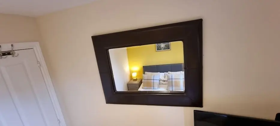 Comfort Tek Büyük Yataklı Oda