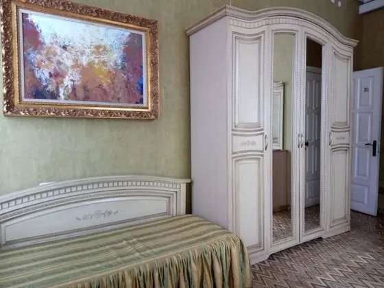 Deluxe Üç Kişilik Oda