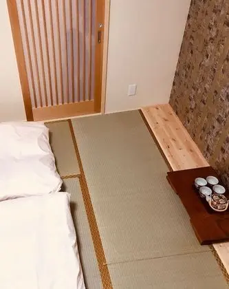 Deluxe Tek Büyük Yataklı Oda (with Bath)