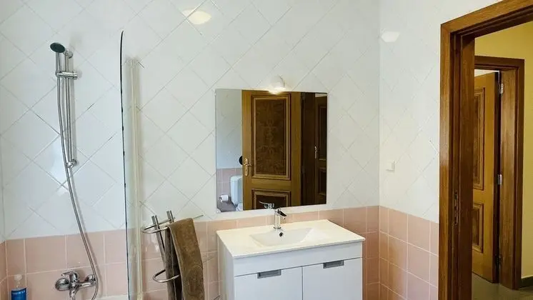 Apart Daire, 2 Yatak Odası, Havuz Kullanımı, Deniz Manzaralı