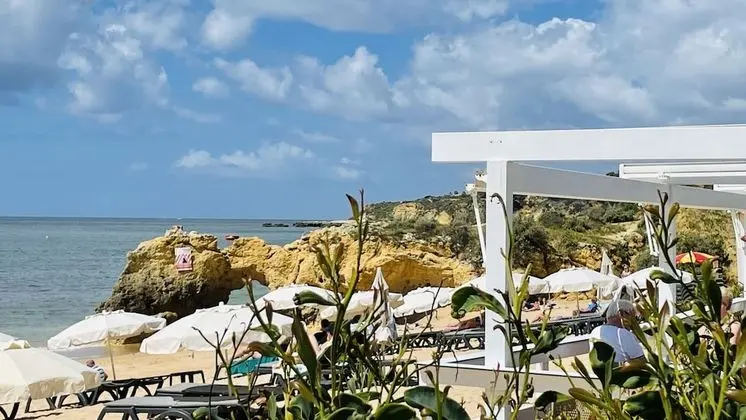 Apart Daire, 2 Yatak Odası, Havuz Kullanımı, Deniz Manzaralı