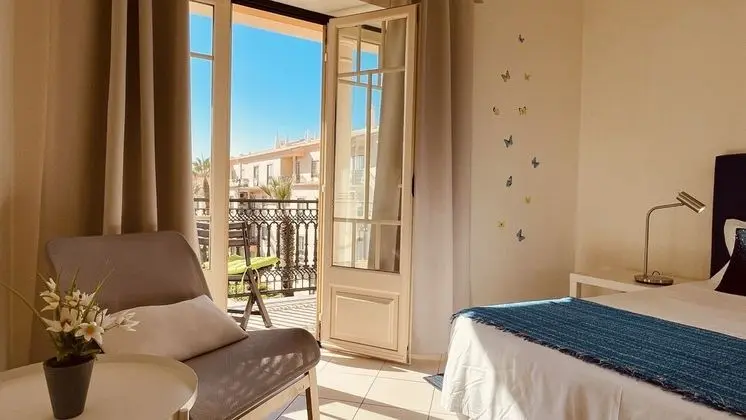 Apart Daire, 2 Yatak Odası, Havuz Kullanımı, Deniz Manzaralı