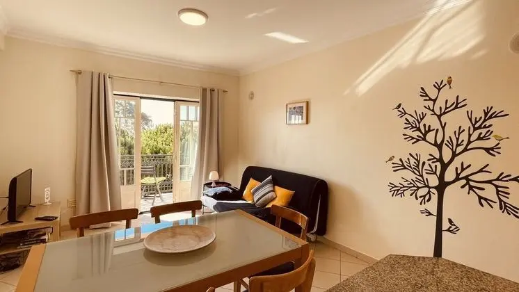 Apart Daire, 2 Yatak Odası, Havuz Kullanımı, Deniz Manzaralı