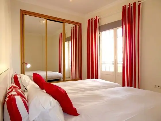 Apart Daire, 3 Yatak Odası, Havuz Kullanımı, Deniz Manzaralı