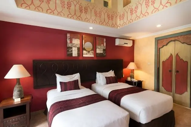 Family Villa, 4 Yatak Odası, Kişiye Özel Havuzlu