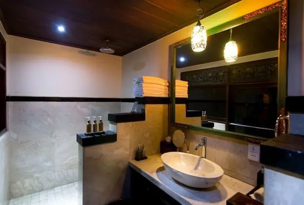Family Villa, 4 Yatak Odası, Kişiye Özel Havuzlu