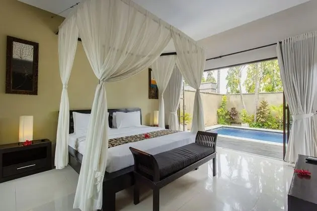 1 Bedroom Pool Villa with Free Spa