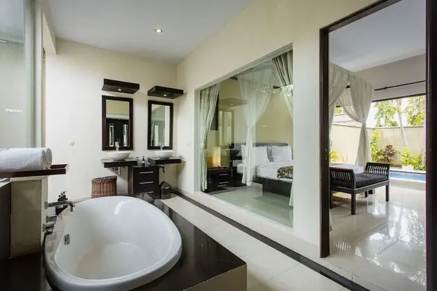 1 Bedroom Pool Villa with Free Spa