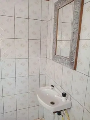 Basic Tek Büyük Yataklı Oda