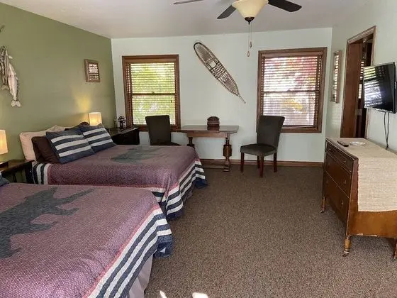 Oda, 2 Çift Kişilik Yatak, Zemin Kat