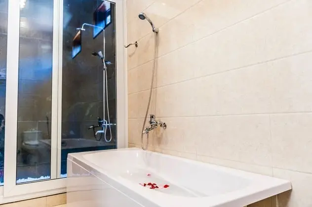 Deluxe Üç Kişilik Oda, 1 Yatak Odası