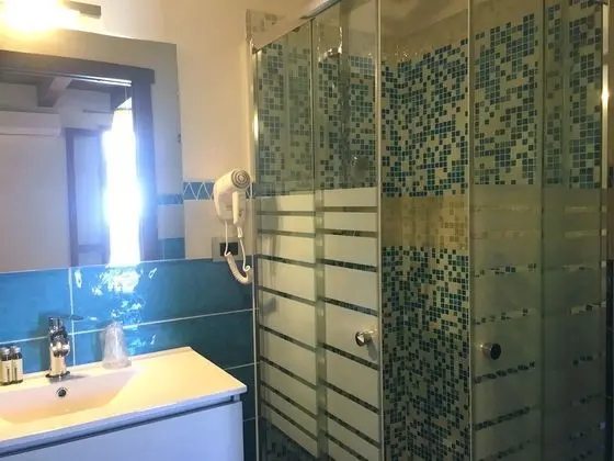 Deluxe Tek Büyük Yataklı Oda, Balkon