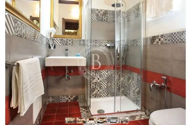 Premium Tek Büyük Yataklı Oda, Balkon