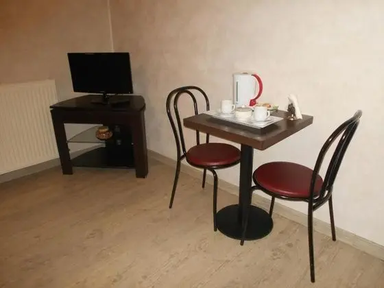 Classic Tek Büyük Yataklı Oda