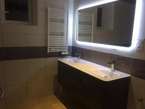 Comfort Tek Büyük veya İki Ayrı Yataklı Oda, Havuz Manzaralı