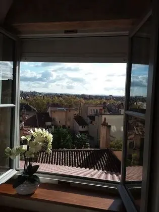 Tek Büyük Yataklı Oda (Orchidée)