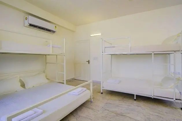 Ortak Ranzalı Oda, 5 Yatak Odası, Sigara İçilmez