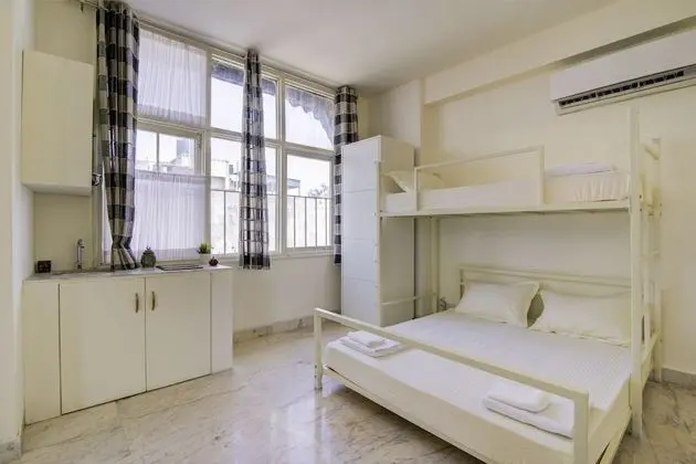 Ortak Ranzalı Oda, 5 Yatak Odası, Sigara İçilmez