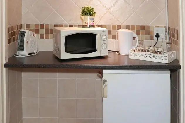 Dört Kişilik Oda (5 Self catering)