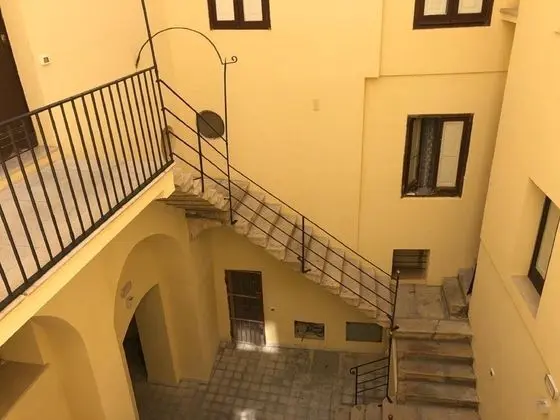 Apart Daire, 2 Yatak Odası, Balkon