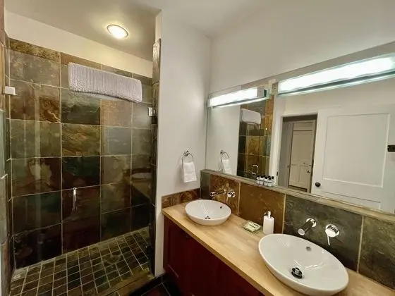 Daire (Luxury 1700sqf Villa overlooking Big )