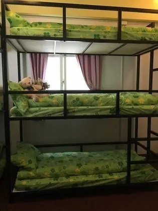 Economy Ortak Ranzalı Oda, Sadece kadınlar için, Ortak Banyo