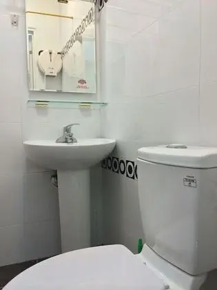Economy Ortak Ranzalı Oda, Sadece kadınlar için, Ortak Banyo