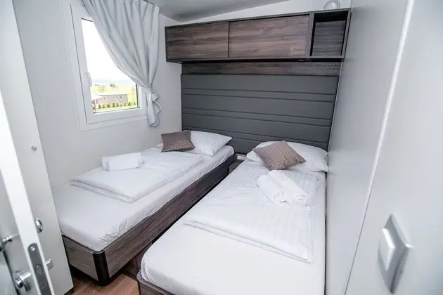Superior Lux Mobile Home, Mountain View