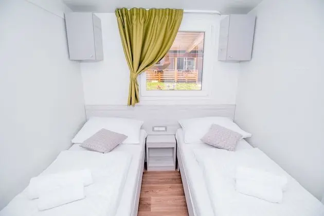 Superior Lux Mobile Home, Mountain View